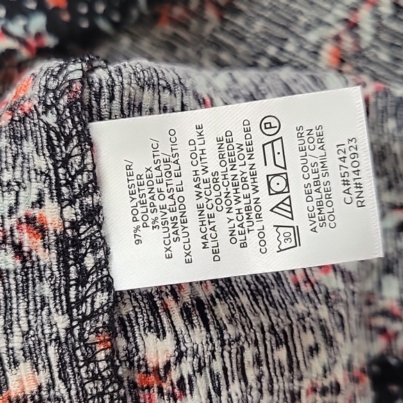 LOFT Floral Vine Smocked Mock Neck Blouse - Size Large - Picture 7 of 8